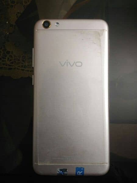 ViVo y66 new ha 4 64 2 sim call and massage on WhatsApp 03171010737 5