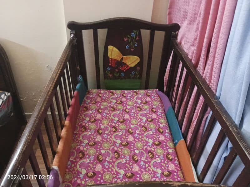 wooden baby / toddler cot bed available in used condition 3