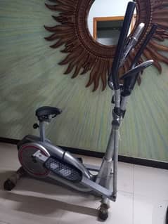 selling exercise cycle and fancy jhula