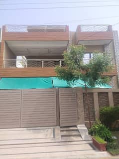 10 Marla slightly used house available for sale at Hot location