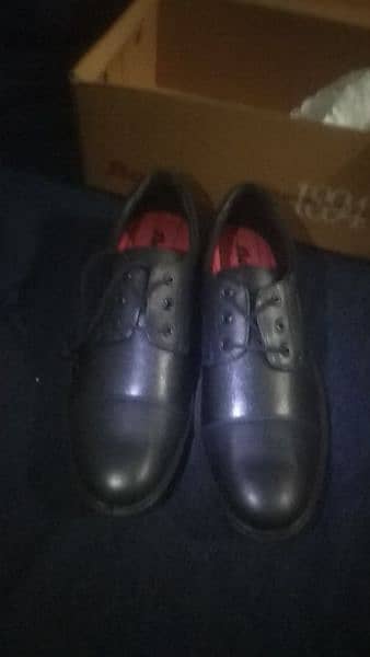 Bata school (oxford) shoes size 9 1