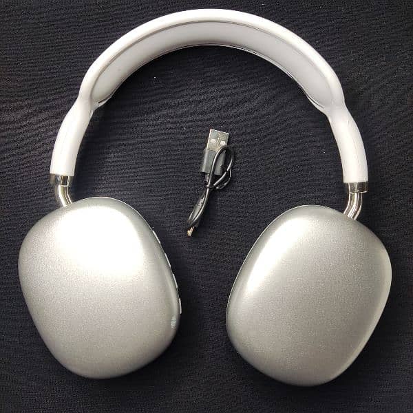 P9 Wireless Bluetooth Headphones With Mic. 2