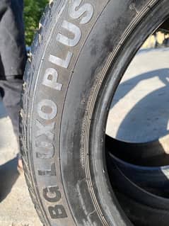 General Tyre(Bg Luxo Plus) 215/55 R16 In New Condition