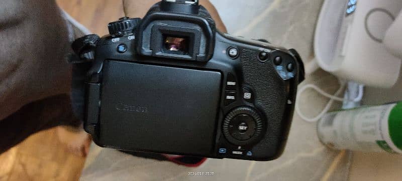 Canon 60D with 2 Lenses and Flash 2