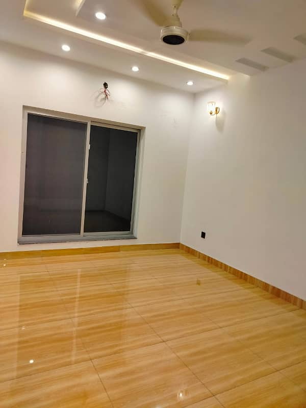 5 Marla Upper portion for rent in CC Block Bahria town Lahore 2