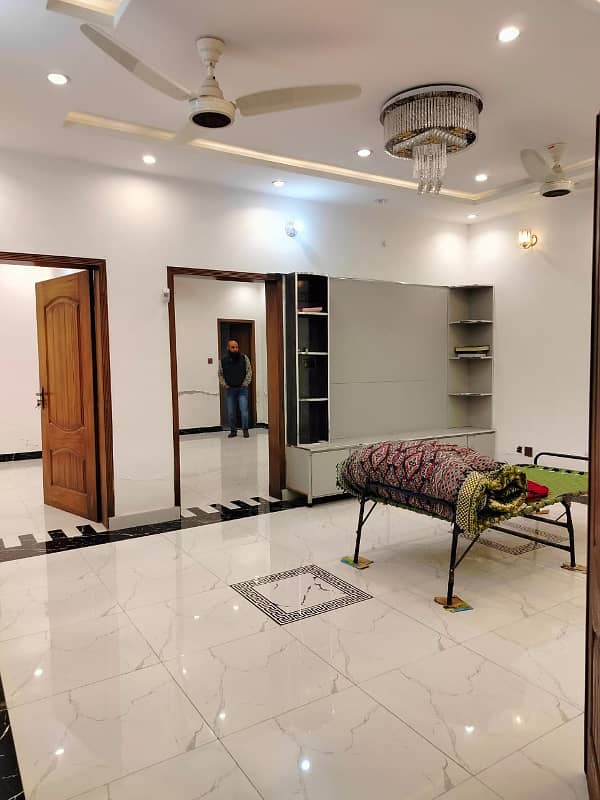 5 Marla Upper portion for rent in CC Block Bahria town Lahore 12