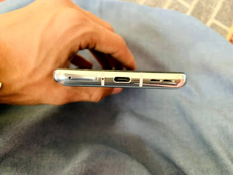 OnePlus 9 pro 5g 4
