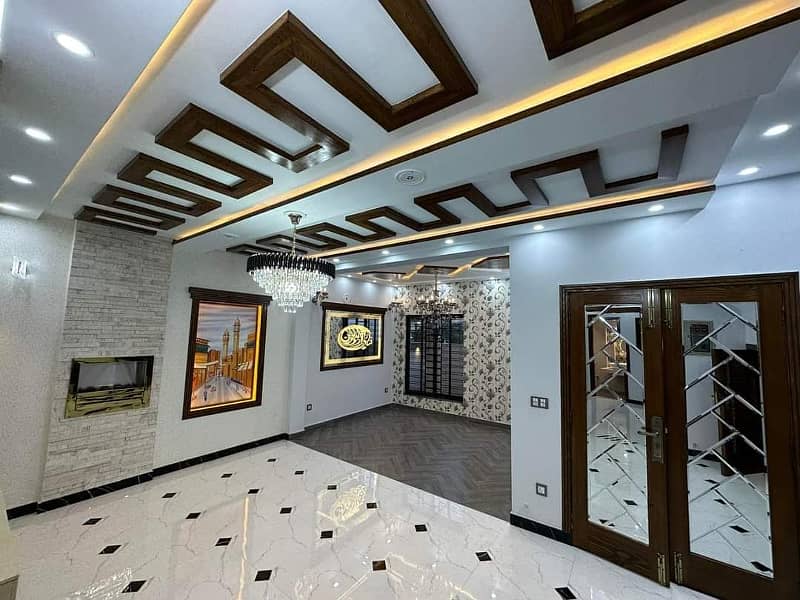 5 Marla upper portion House on Beautiful Location For Rent in Bahria Town Lahore 2