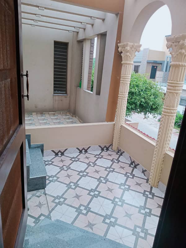 5 Marla House on Beautiful Location For Rent in Bahria Town Lahore 10
