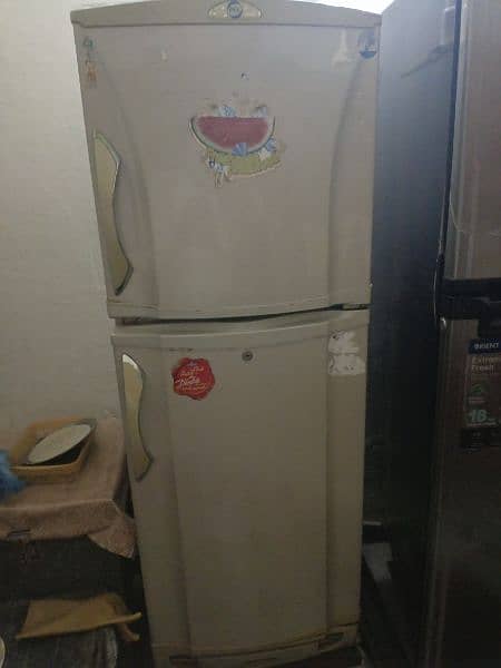 pel original fridge on open no repair in working 1