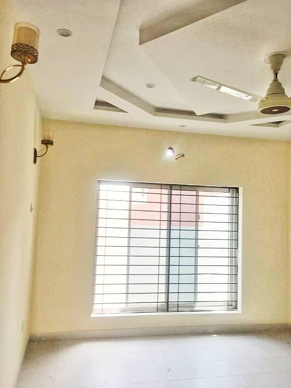 5 Marla Lower portion Upper Lock Beautiful Location For Rent in Bahria Town Lahore 8
