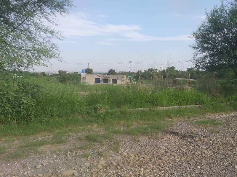 400 Sq Yard Commercial Plot In Tauseef Commercial Jinnah Garden 1
