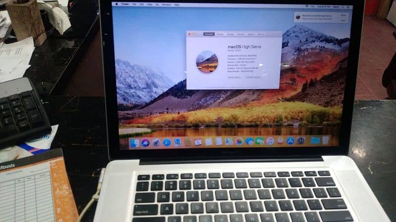 Macbook pro apple laptop 1