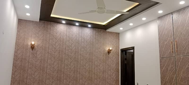 10 Marla Upper Portion Lower Lock on Beautiful Location For Rent in Bahria Town Lahore 8