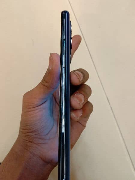 OnePlus 9 5G 4