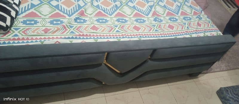 Double bed Slightly used 1