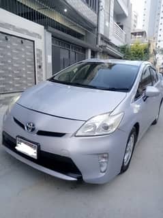Toyota Prius 2012/15 urjant sale