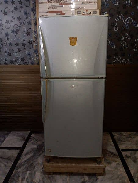 Dawlance mini fridge 2