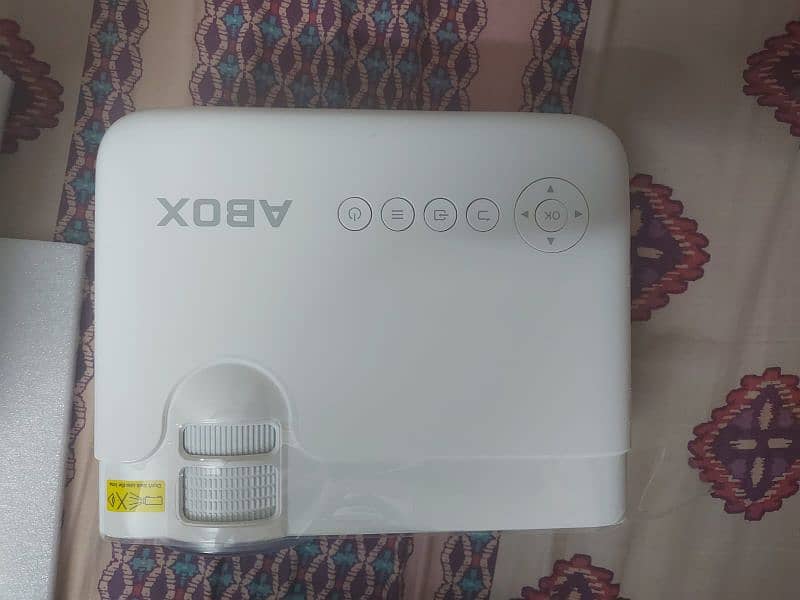 ABOX wireless LCD projector GC357 3