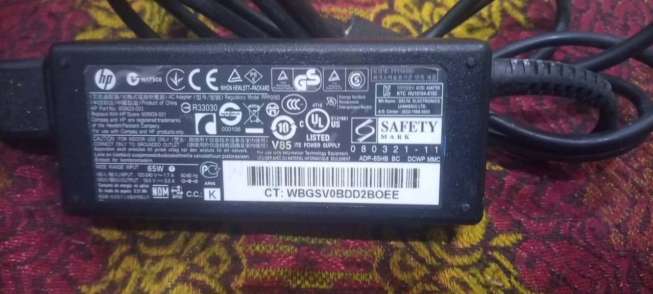 Laptop Charger HP Almost New 1