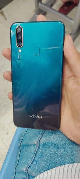 vivo y17 condition 10 by 10 with 0 scratch 8 gb +256 gb 3