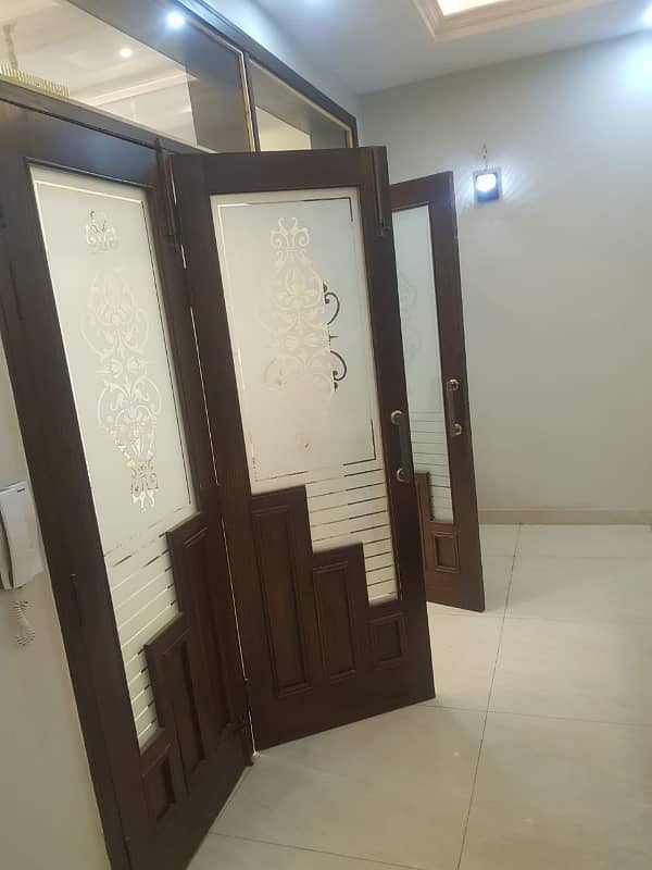 LOWER PORTION OF 10 MARLA LIKE A BRAND NEW GOOD EXCELLENT CONDITION HOUSE FOR RENT IN OVERSEAS A BLOCK BAHRIA TOWN LAHORE 29