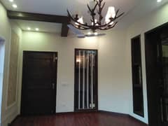 UPPER PORTION OF 5 MARLA LIKE A BRAND NEW CONDITION EXCELLENT GOOD HOUSE FOR RENT IN AA BLOCK BAHRIA TOWN LAHORE