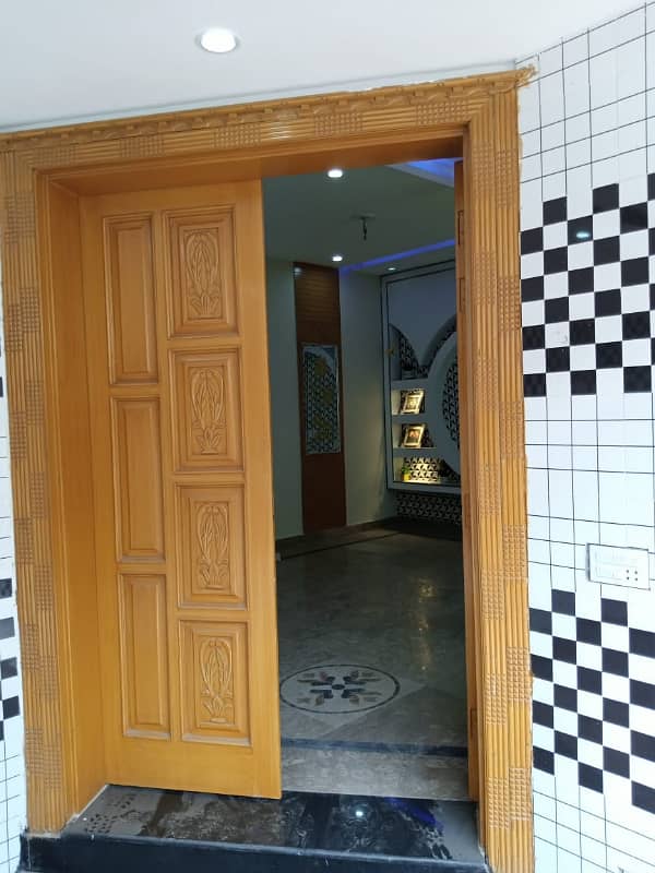 UPPER PORTION OF 5 MARLA LIKE A BRAND NEW CONDITION EXCELLENT GOOD HOUSE FOR RENT IN AA BLOCK BAHRIA TOWN LAHORE 8