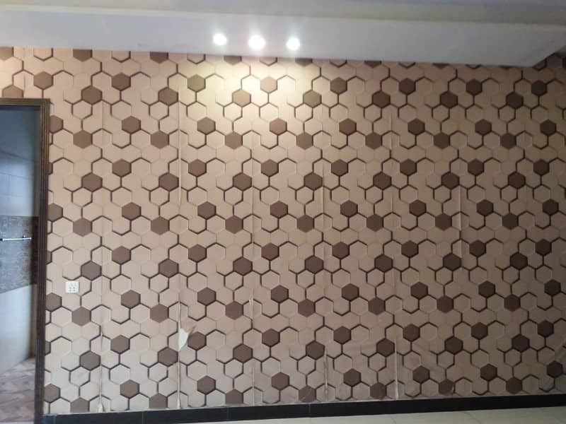 UPPER PORTION OF 5 MARLA LIKE A BRAND NEW CONDITION EXCELLENT GOOD HOUSE FOR RENT IN AA BLOCK BAHRIA TOWN LAHORE 11