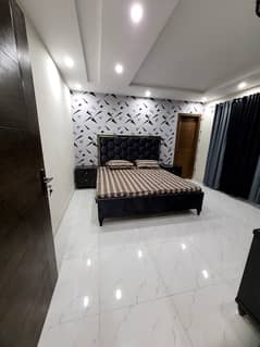 1 BED BRAND NEW FULLY FURNISHED LUXURY IDEAL EXCELLENT FLAT FOR RENT IN BAHRIA TOWN LAHORE