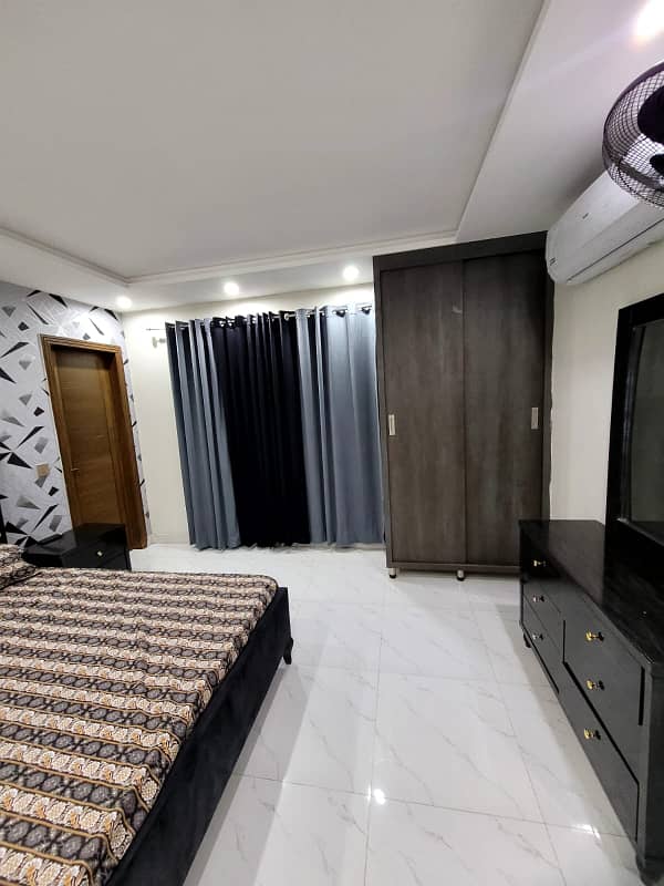 1 BED BRAND NEW FULLY FURNISHED LUXURY IDEAL EXCELLENT FLAT FOR RENT IN BAHRIA TOWN LAHORE 6