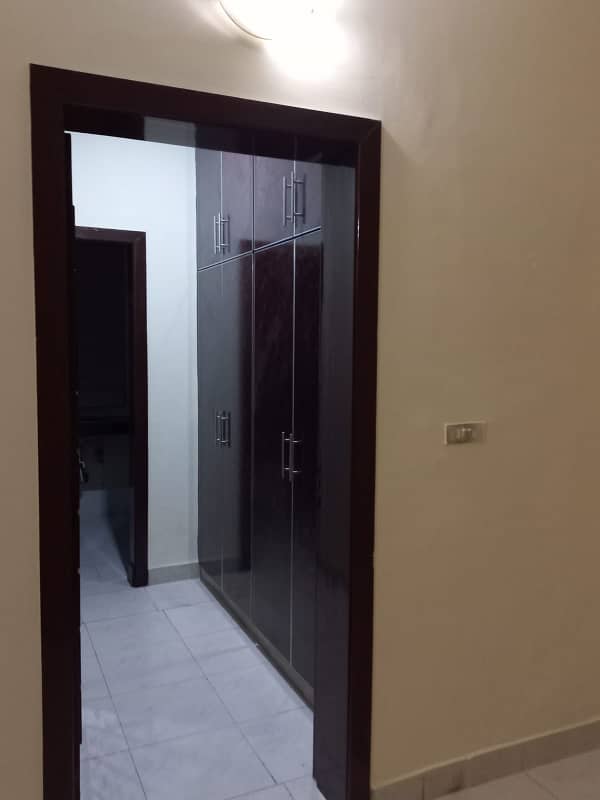8 MARLA EXCELLENT IDEAL LUXURY CONDITION GOOD HOUSE FOR RENT IN SAFARI VILLAS BAHRIA TOWN LAHORE 2