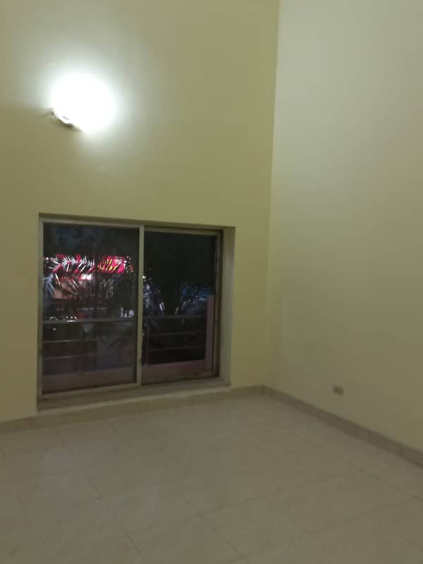 8 MARLA EXCELLENT IDEAL LUXURY CONDITION GOOD HOUSE FOR RENT IN SAFARI VILLAS BAHRIA TOWN LAHORE 7