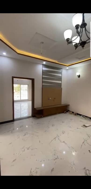 10 MARLA LIKE A NEW CONDITION LUXURY EXCELLENT GOOD UPPER PORTION HOUSE FOR RENT IN OVERSEAS B BLOCK BAHRIA TOWN LAHORE 10