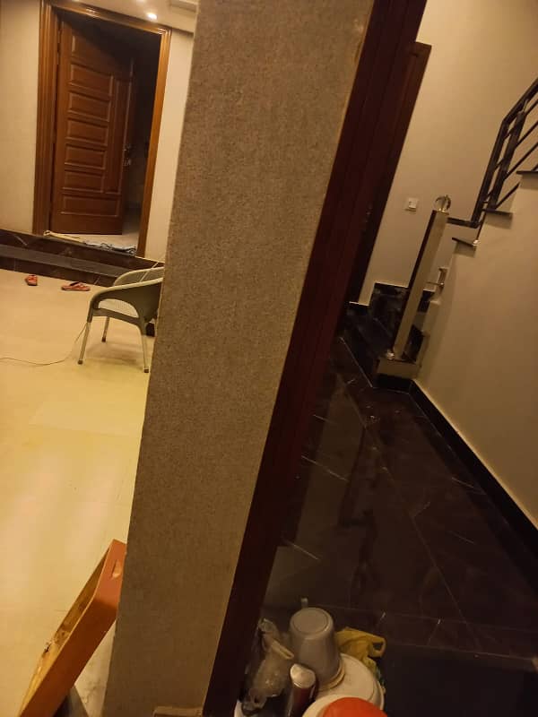 UPPER PORTION OF 10 MARLA BRAND NEW LUXURY CONDITION EXCELLENT GOOD FOR RENT IN AWAIS QARNI BLOCK BAHRIA TOWN LAHORE 40