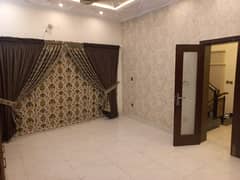 UPPER PORTION OF 10 MARLA BRAND NEW EXCELLENT CONDITION GOOD FOR RENT IN JASMINE BLOCK BAHRIA TOWN LAHORE 0