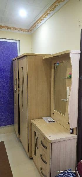 wardrobes ( Almari ) with dressing for sell 2