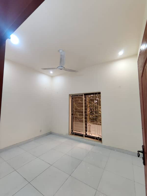 5 MARLA NEW CONDITION GOOD EXCELLENT IDEAL FULL HOUSE FOR RENT IN CC BLOCK BAHRIA TOWN LAHORE 19