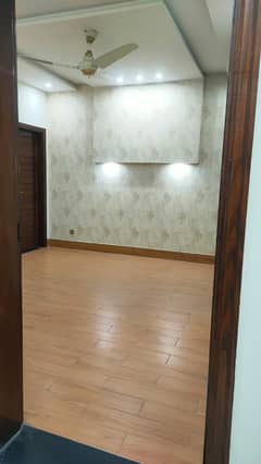 10 MARLA EXCELLENT LIKE A NEW CONDITION GOOD FULL HOUSE FOR RENT IN TULIP BLOCK BAHRIA TOWN LAHORE 0