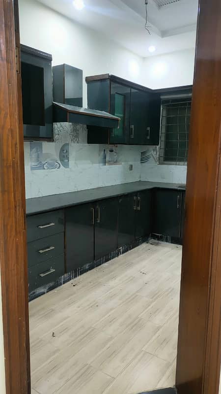 10 MARLA EXCELLENT LIKE A NEW CONDITION GOOD FULL HOUSE FOR RENT IN TULIP BLOCK BAHRIA TOWN LAHORE 19