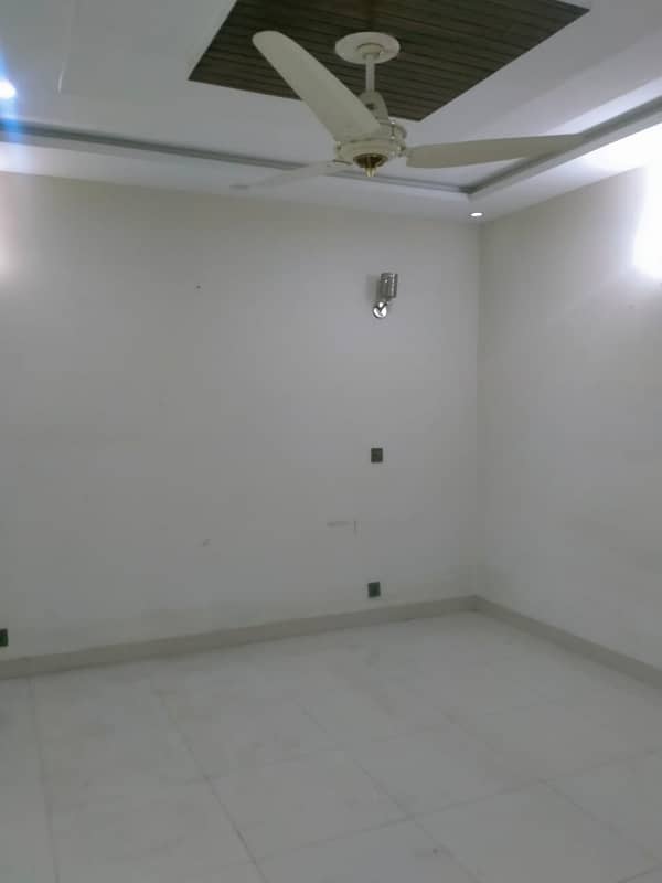 10 MARLA EXCELLENT NEW CONDITION GOOD FULL HOUSE FOR RENT IN RAFI BLOCK BAHRIA TOWN LAHORE 14