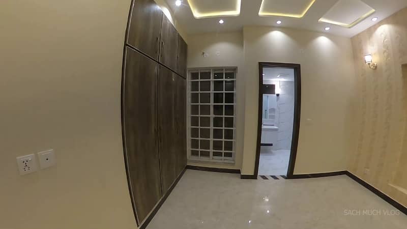 8 MARLA UPPER PORTION EXCELLENT NEW CONDITION GOOD HOUSE FOR RENT IN UMAR BLOCK BAHRIA TOWN LAHORE 5