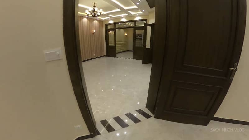 8 MARLA UPPER PORTION EXCELLENT NEW CONDITION GOOD HOUSE FOR RENT IN UMAR BLOCK BAHRIA TOWN LAHORE 8