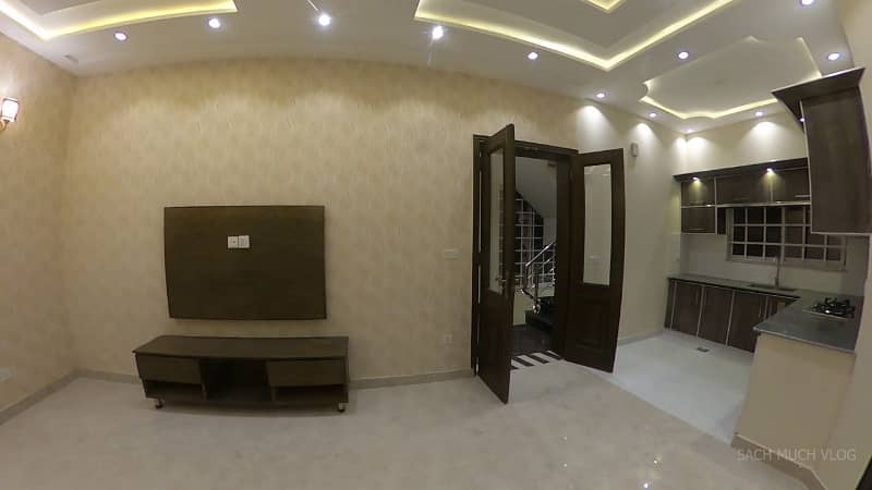 8 MARLA UPPER PORTION EXCELLENT NEW CONDITION GOOD HOUSE FOR RENT IN UMAR BLOCK BAHRIA TOWN LAHORE 24