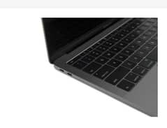MacBook pro 2017  13 inches core i5 processor 8 GB Ram 256 GB SSD
