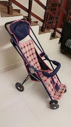 Foldable cabin size stroller
