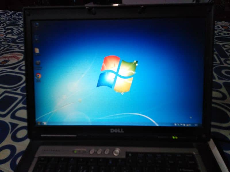 Dell D830 Core 2 Due Laptop 3