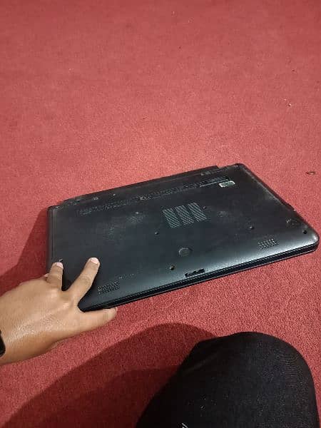HP laptop for sell  ONLY CALL 03407837278 9