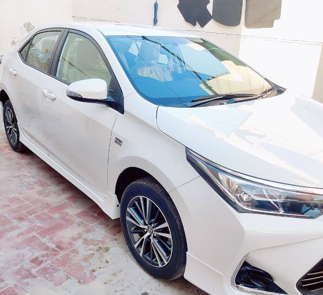 Toyota Corolla Altis 1.6 X 2022 Automatic as like brand new car. 13
