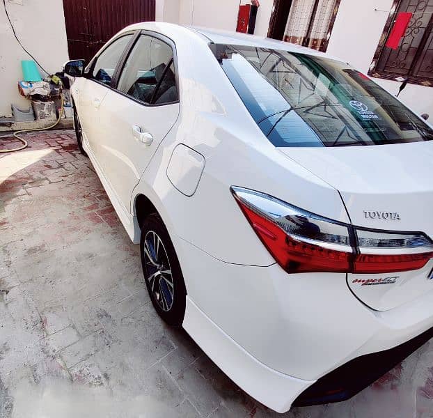 Toyota Corolla Altis 1.6 X 2022 Automatic as like brand new car. 15